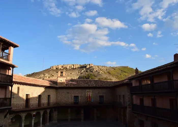 Casa Balcon De Albarracin