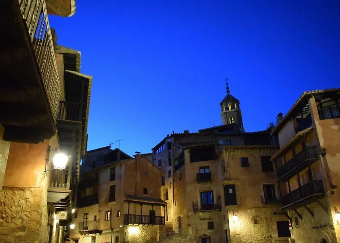 Casa Balcon De Albarracin